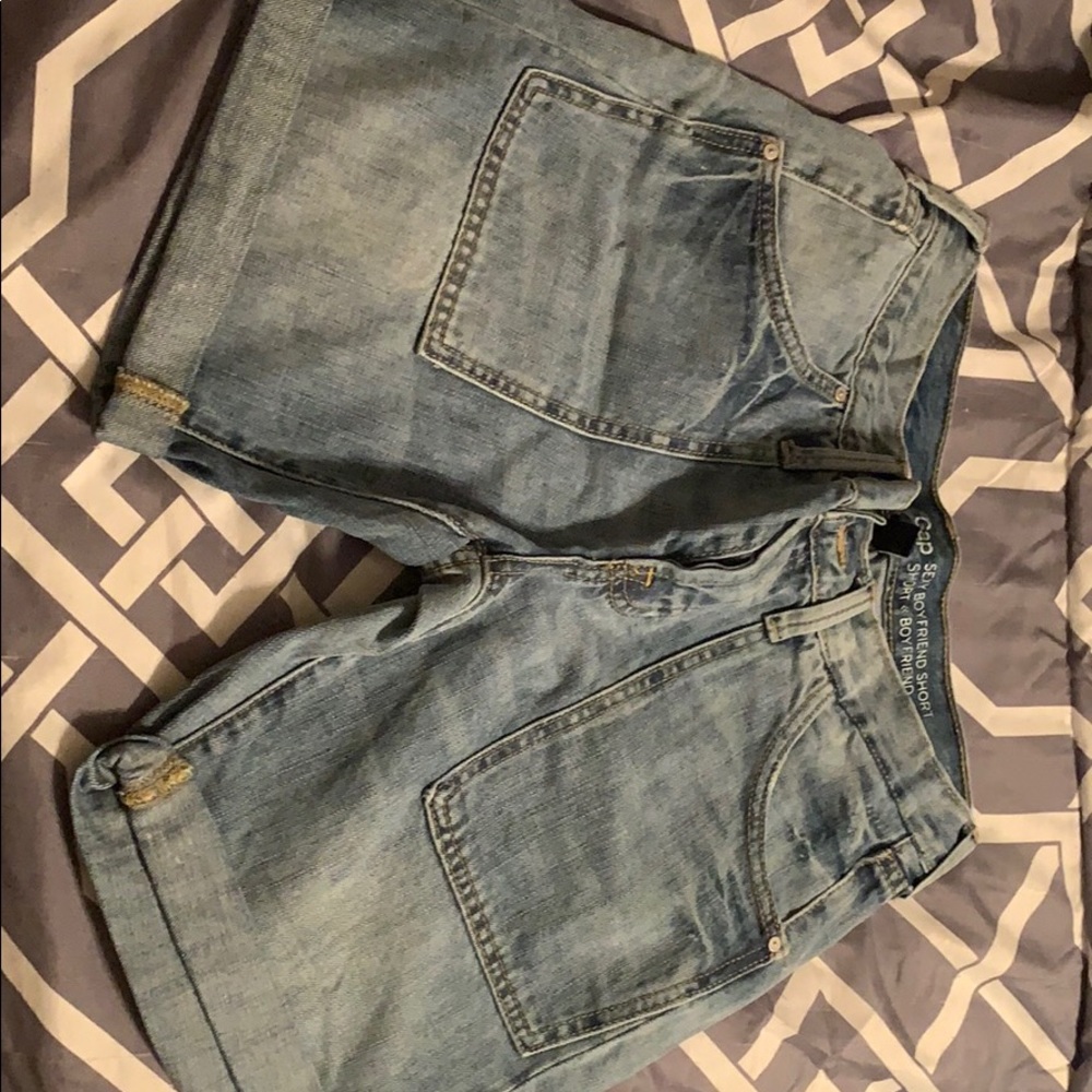 Sexy boyfriend short short